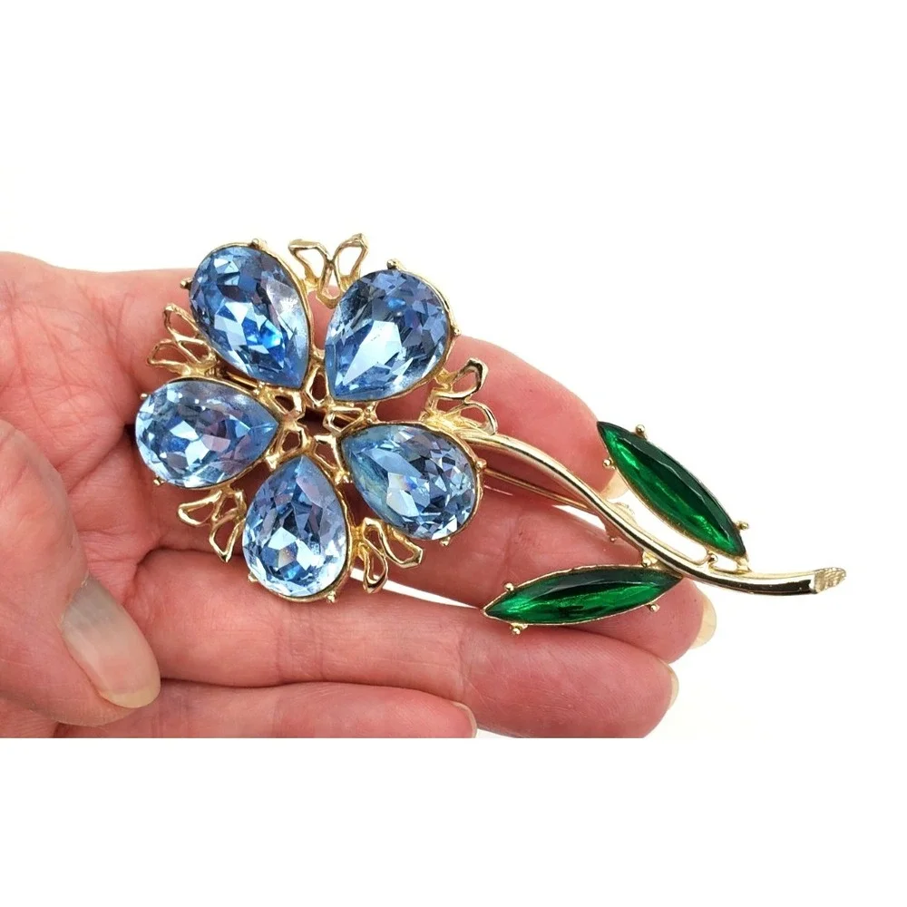 Vintage Gold Tone DODD Aqua & Green Rhinestone Flower Brooch Pin